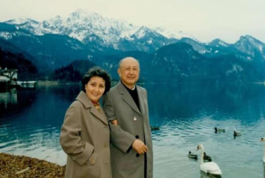 祝学军牺牲家人痛哭,钱学森是哪年去世的