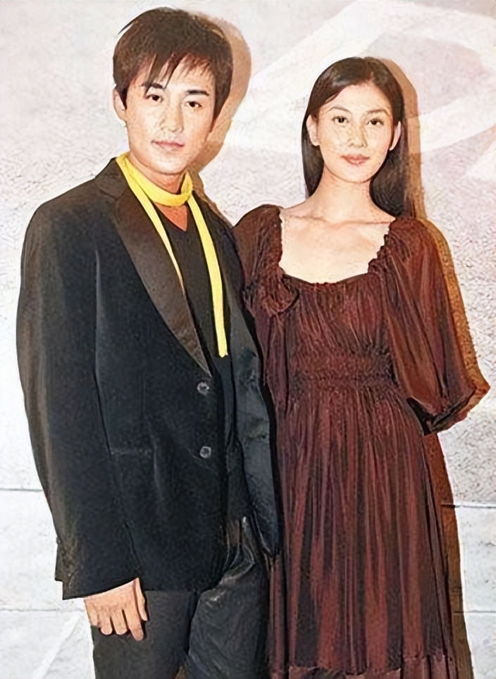 李彩桦承认与富商分手,李彩桦凭借演员复出