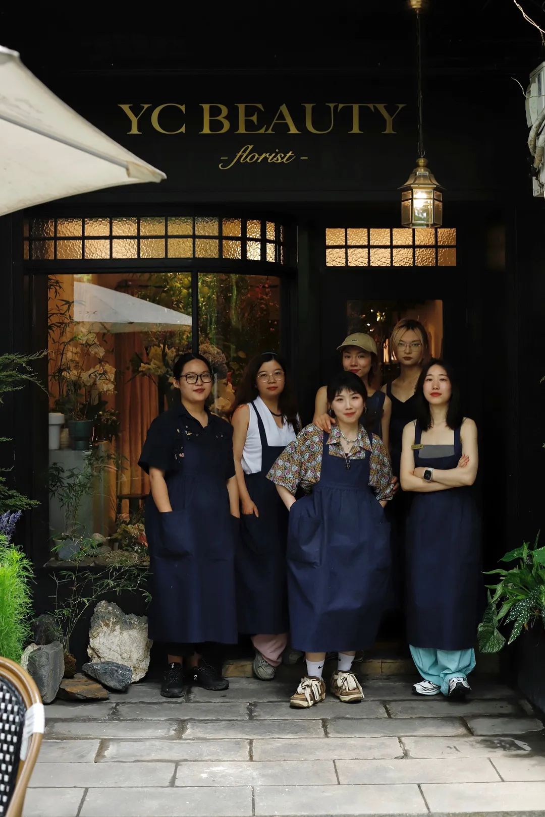 “野生”风格受欢迎——成都30平方米小花店，一年收入250万元