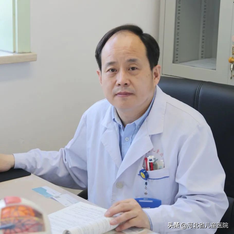 孩子总是流泪、眼屎多，不一定就是上火