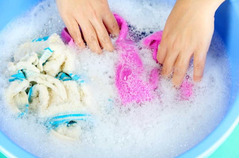 保护衣服颜色的小妙招，让你的衣服崭新如初！