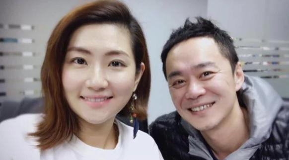 selina张承中恋爱过程,selina前夫张承中分手新闻