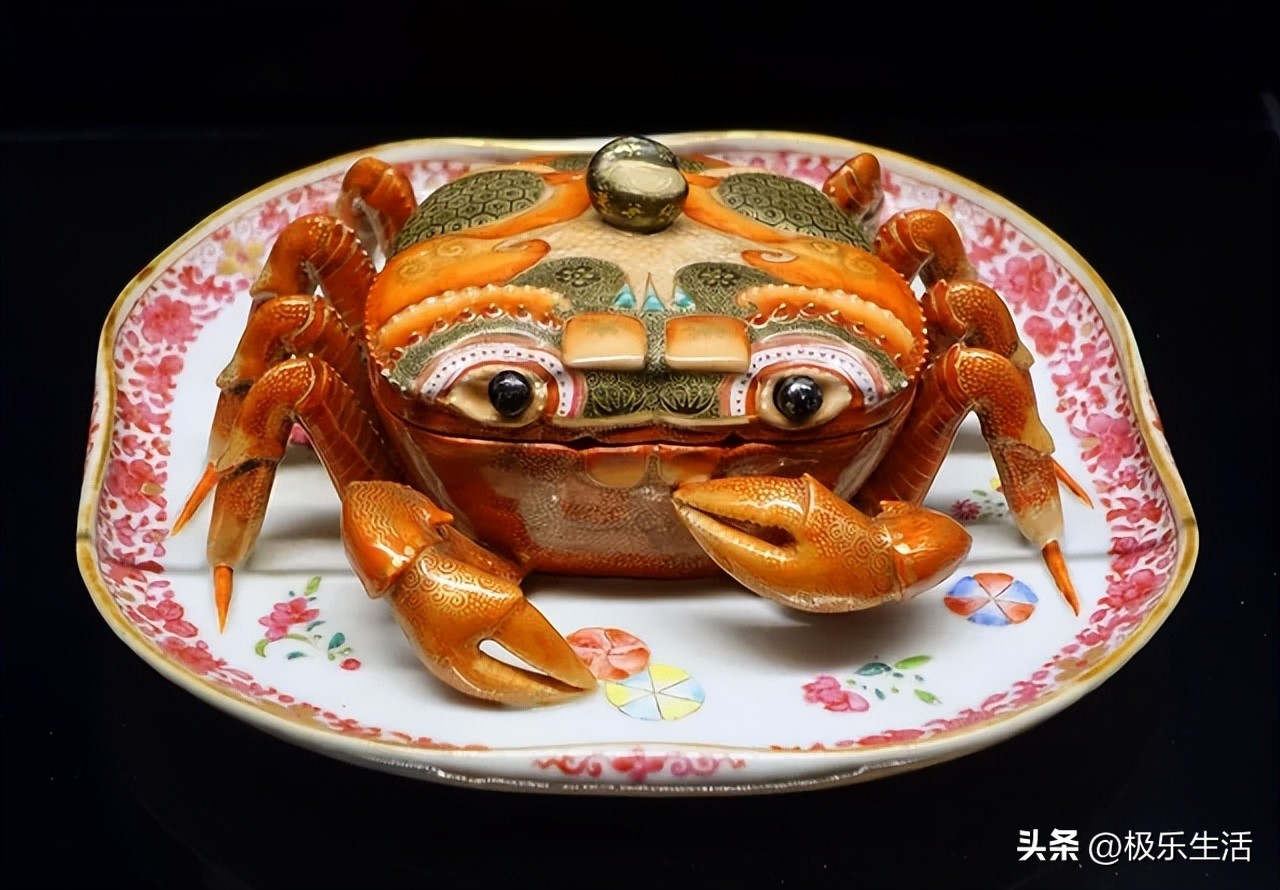 孰真孰假，40个看上去像现代仿制品的*物文**