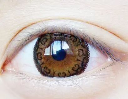 又一顶流被粉丝拉下神坛,又一正能量网红被央视痛批