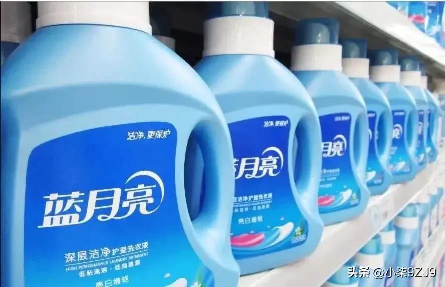 网购洗衣液收到“蓝月亮”,蓝月亮洗衣液买回来是白色
