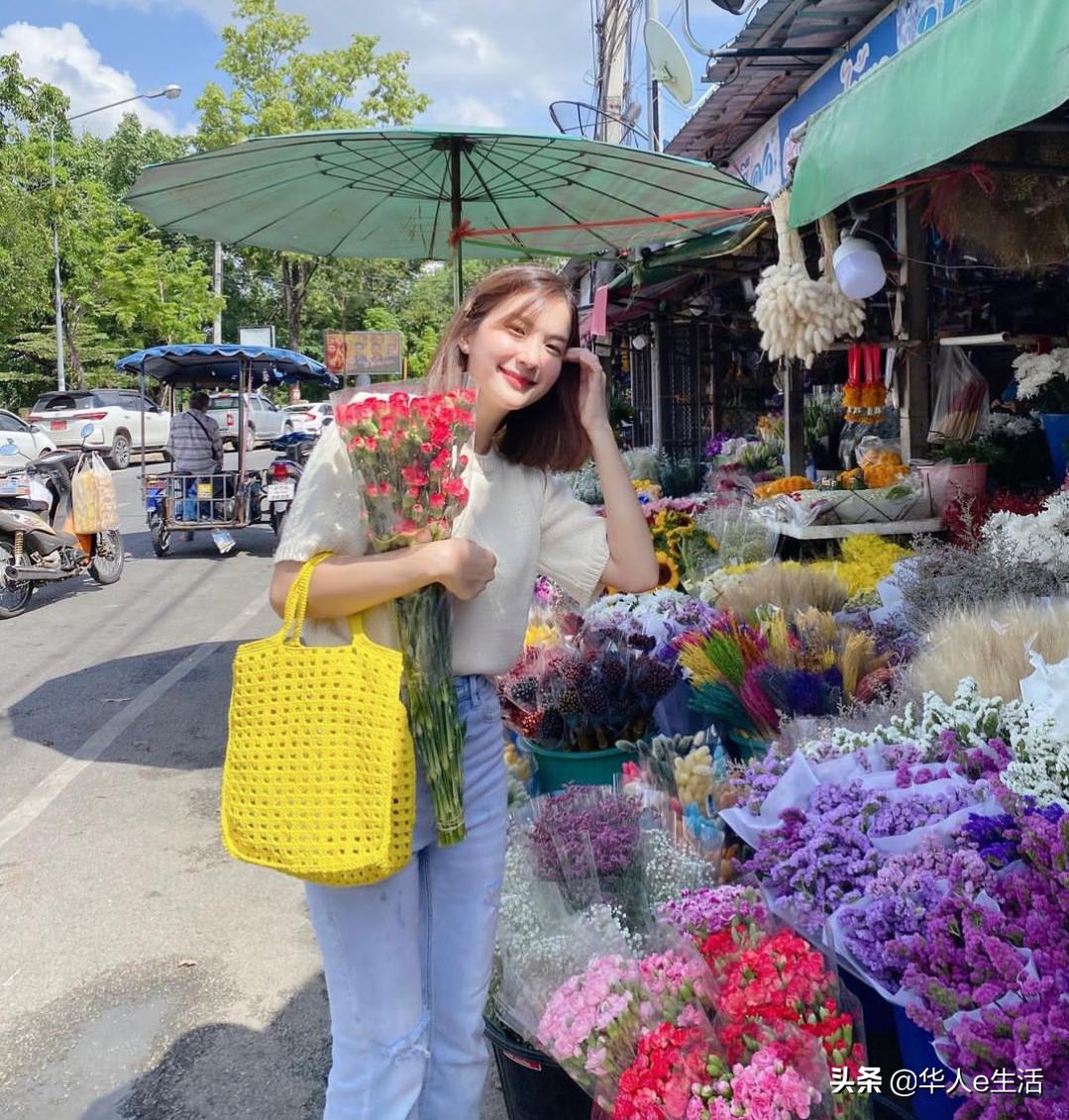 在泰国旅游的华人,在泰国人面前应该注意什么