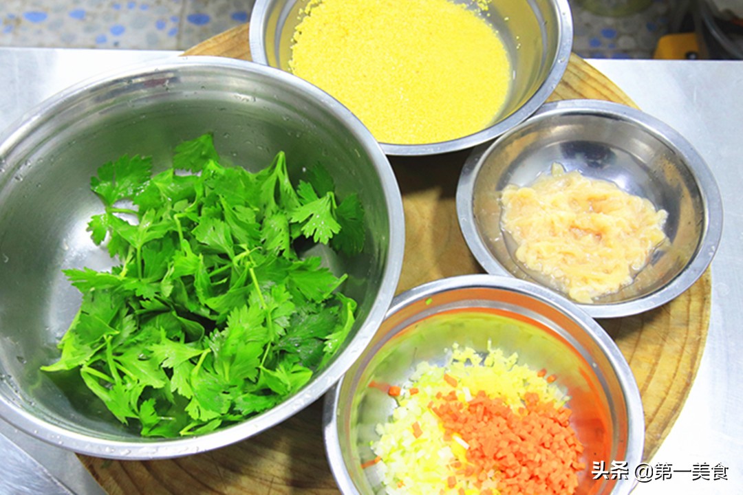 中国航天员的饮食vs外国人伙食,航天员的一日三餐是怎么安排的