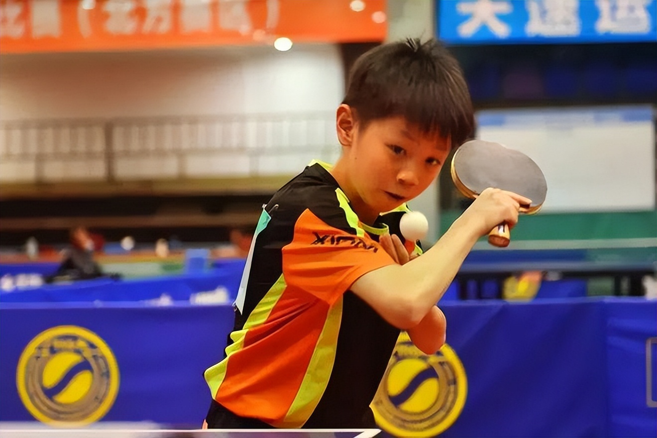 孙颖莎教练邱贻可评价孙颖莎,邱贻可孙颖莎初次见面