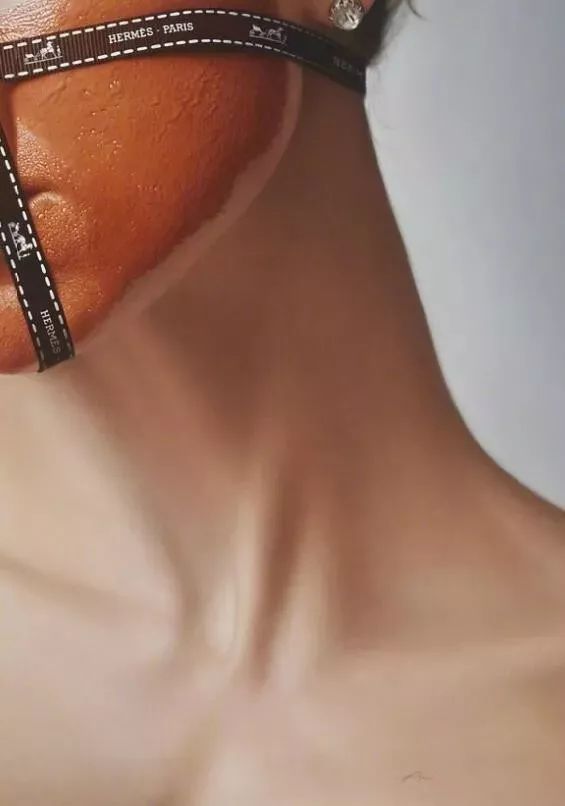 美女画家挑战冷军，画少女人体，放大10倍看细节让网友不淡定