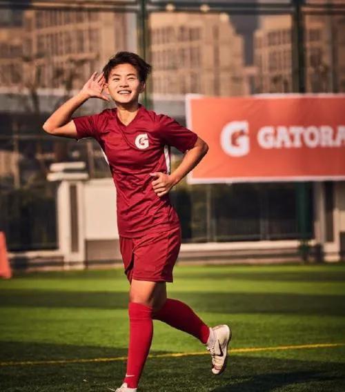 女梅西王霜,中国梅西王霜视频