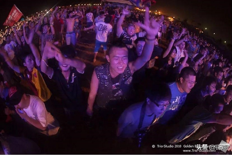 摇滚大城系列：青岛的乐队都挺火的？