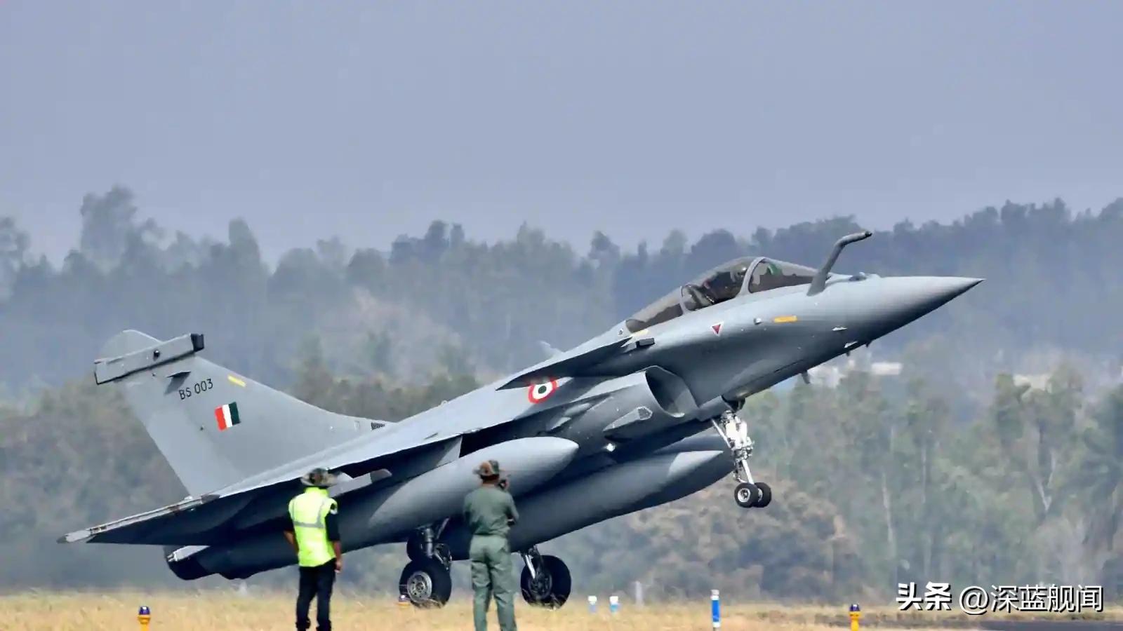 中国购买法国阵风战机,法国首架阵风战机交付