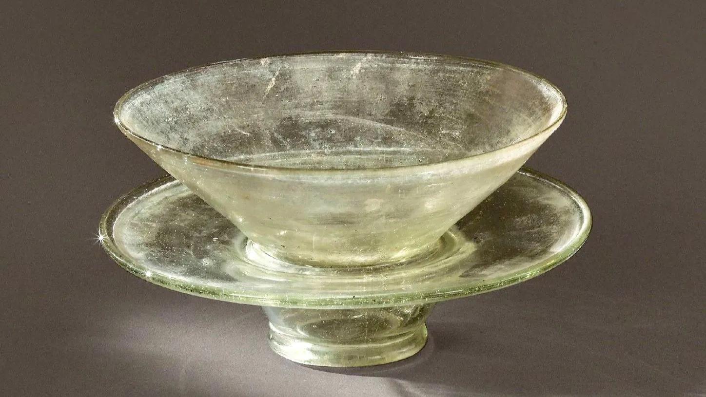 前三三后三三琉璃盏玳瑁㮈