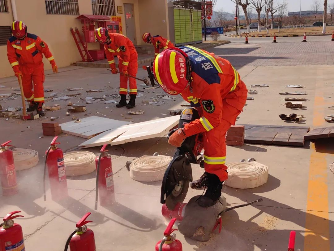 315教你如何识别真假消防产品 (315蓝朋友教你辨别消防产品)