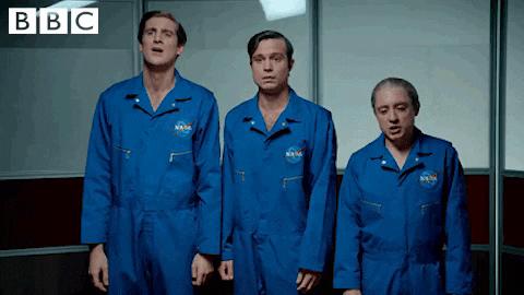 男性尿完尿为什么会抖一下,为什么尿完尿会抖一下