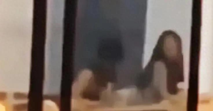 教室里惊现情场高手?网友揭秘!