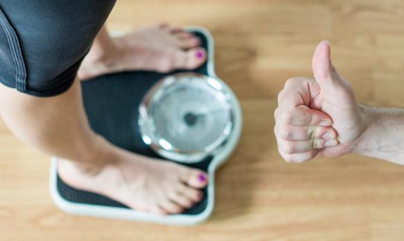 实测体重与标准体重公式怎么算,标准体重指数计算方法例子