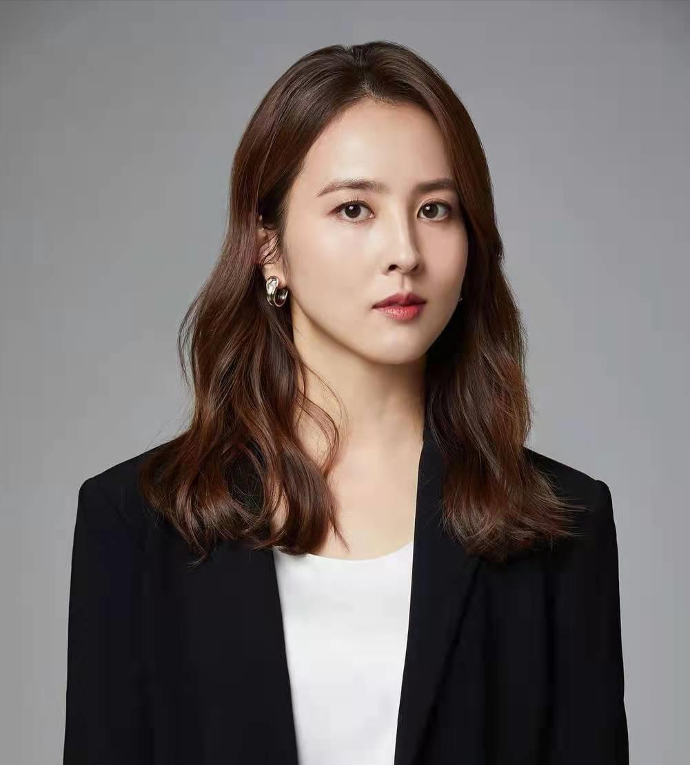 闊╁獟鎶ラ亾涓浗鏄庢槦澶,鏂囦綋涓嶅垎瀹剁殑鏄庢槦