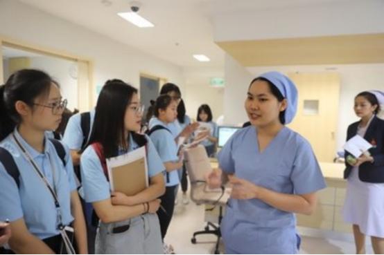 专科生工作后的好出路,专科毕业生找工作难的现象很普遍