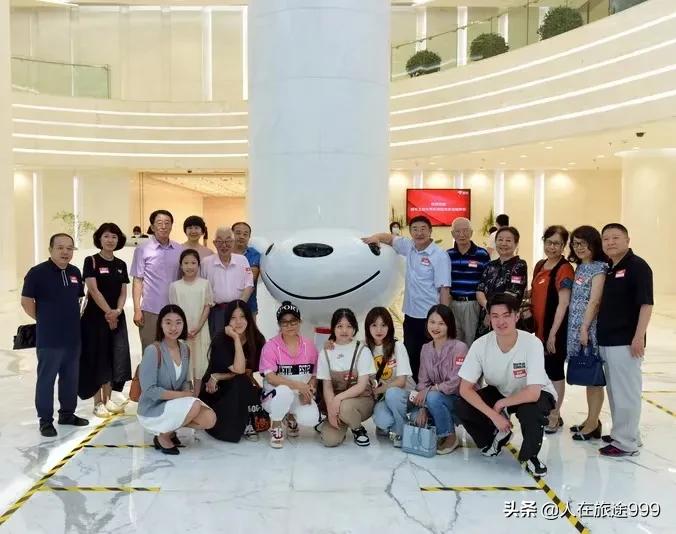 京东集团总部参观感受,走进京东工厂