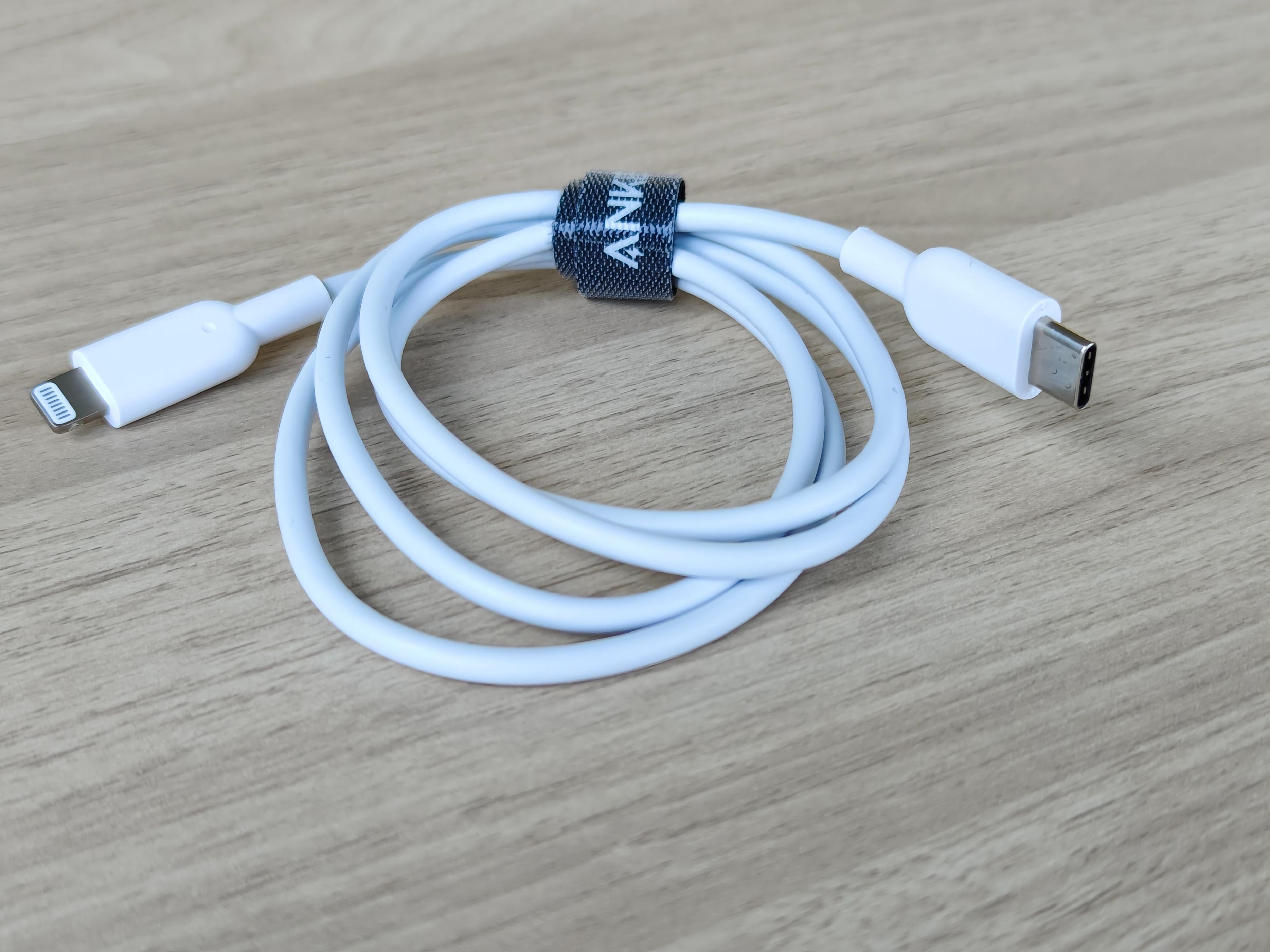 2023年最值得入手的充电宝,耐电且快充手机推荐