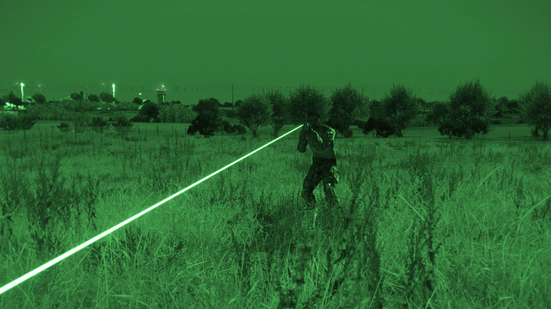 真正的夜视仪解说,带你了解真正的夜视仪