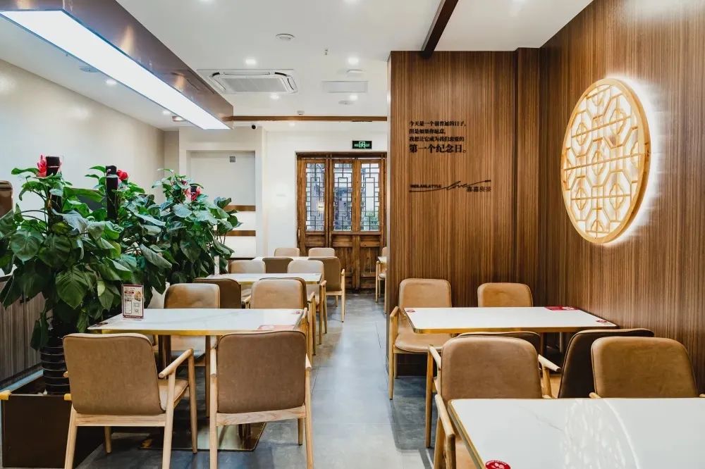 喝茶就有机会交友，复购率80%！福州走红一家“脱单奶茶店”