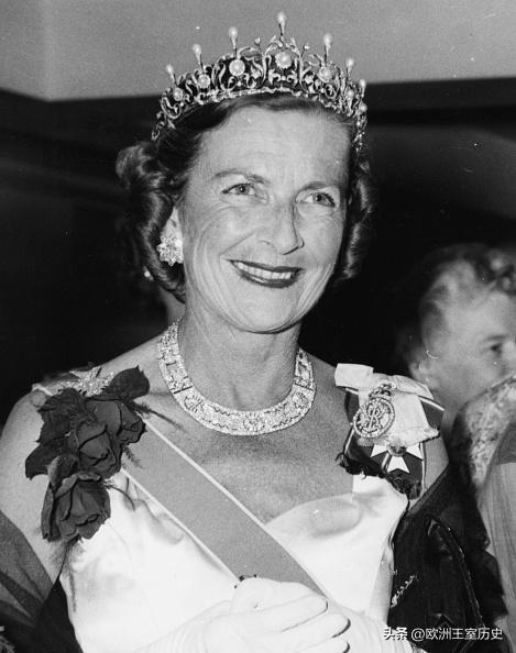 带你看遍世界顶级珠宝,珠宝篇带你云看贵族们的钻石王冠