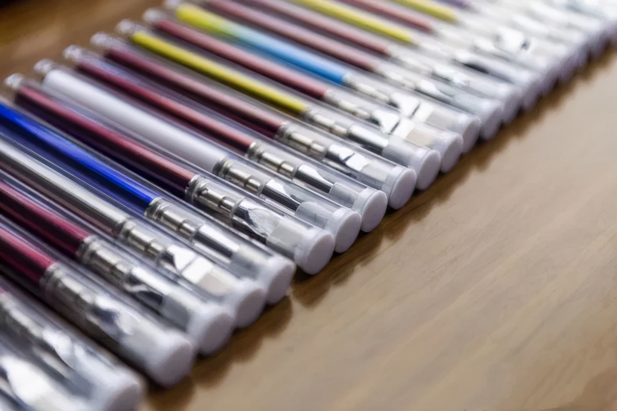 警察破获特大毒案,民警破获藏毒案