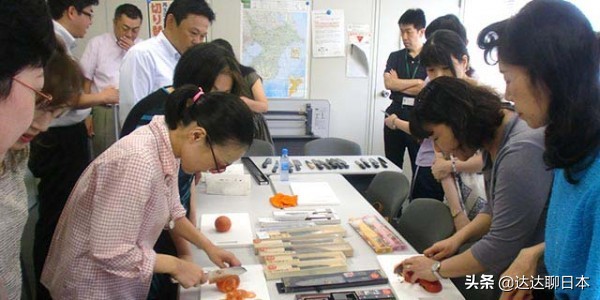 最近菜刀突然火了，来看看日本人是如何选择菜刀的？