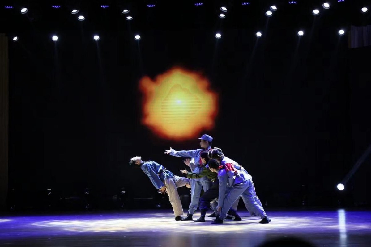 赴安徽寻迹探情暑期社会实践调研,赴池州市部分地区红茶调研实践团