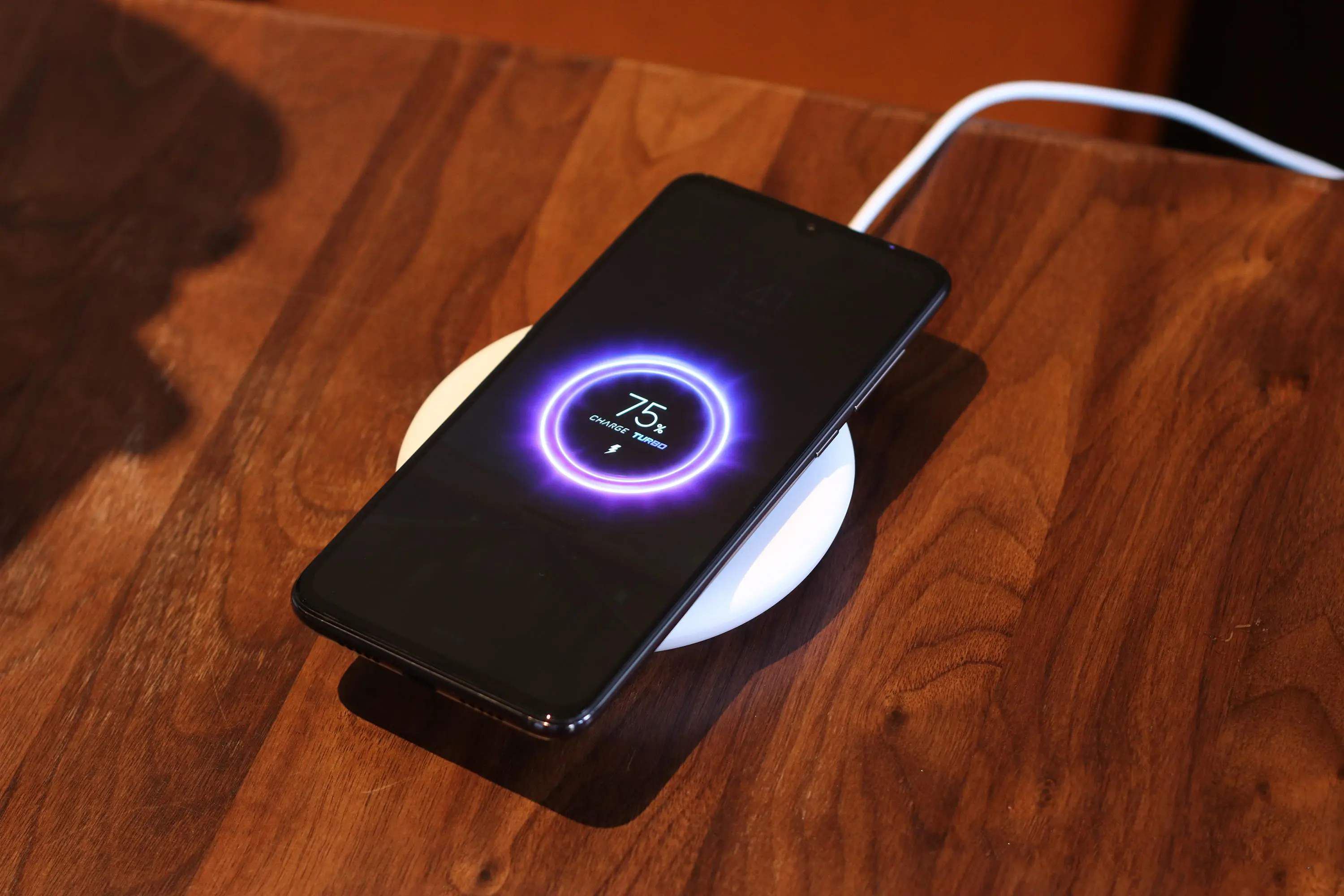 长时间使用手机会缩短手机寿命吗,手机的寿命一般为多长时间