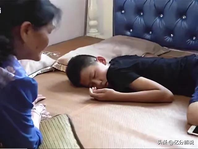 雇主失联保姆义务抚养孩子16年,雇主双双去世保姆养孤儿