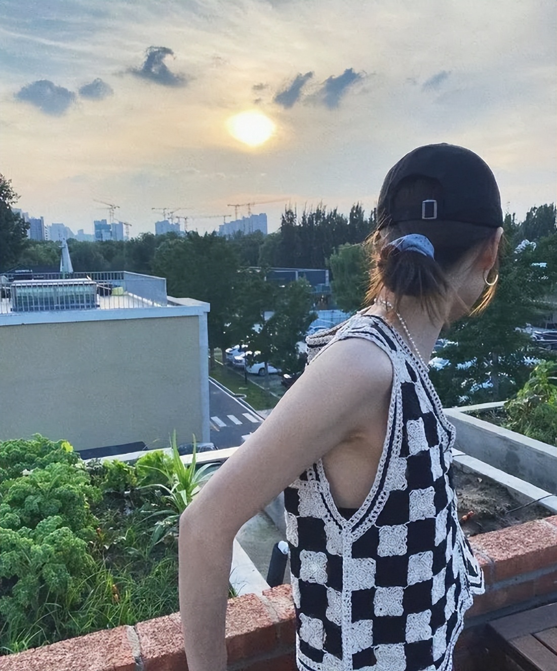 秋日必备穿搭男,冬季马甲穿搭高级感