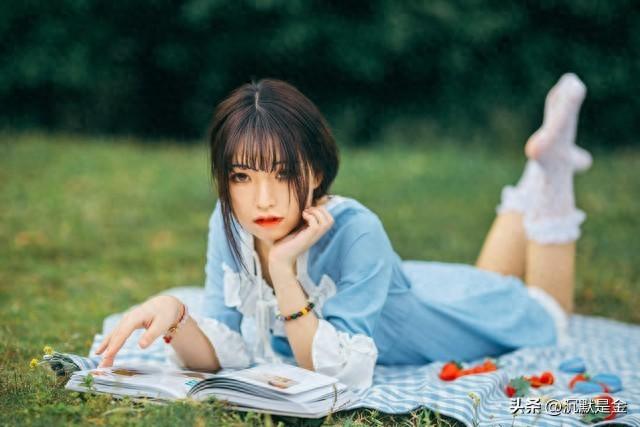 舔狗可以舔到哪些程度,真实的女舔狗到底有多么卑微