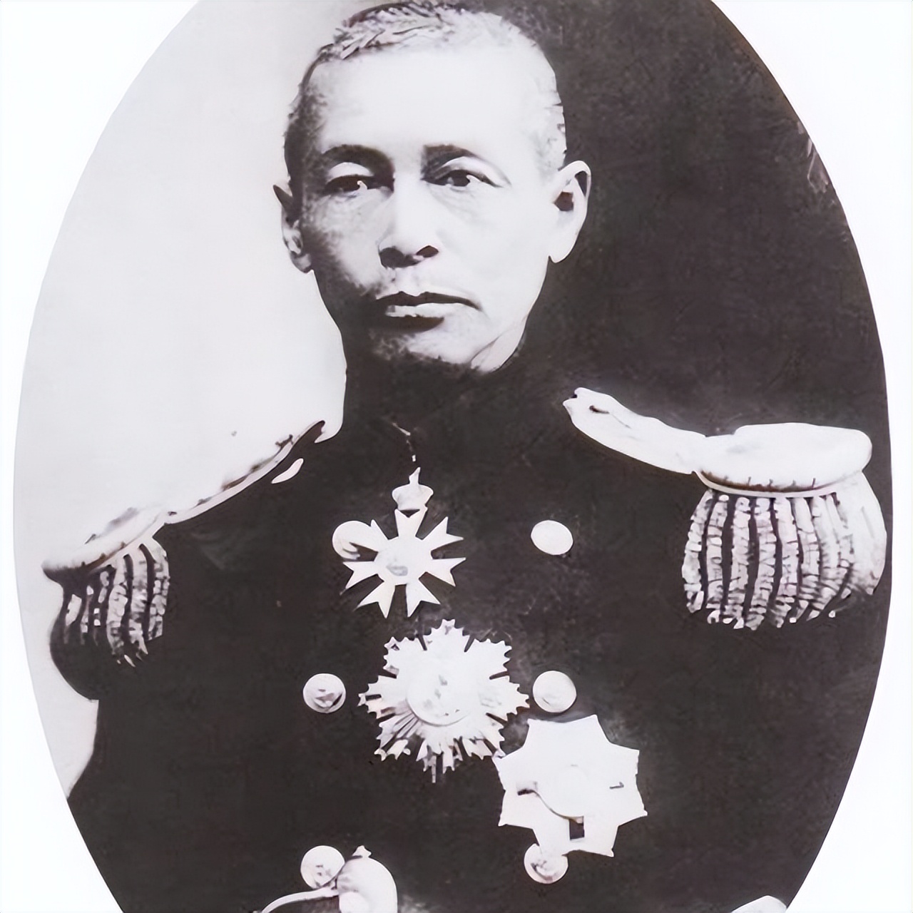 抗日烈士300名排行榜,100个抗日英雄人物事迹和精神