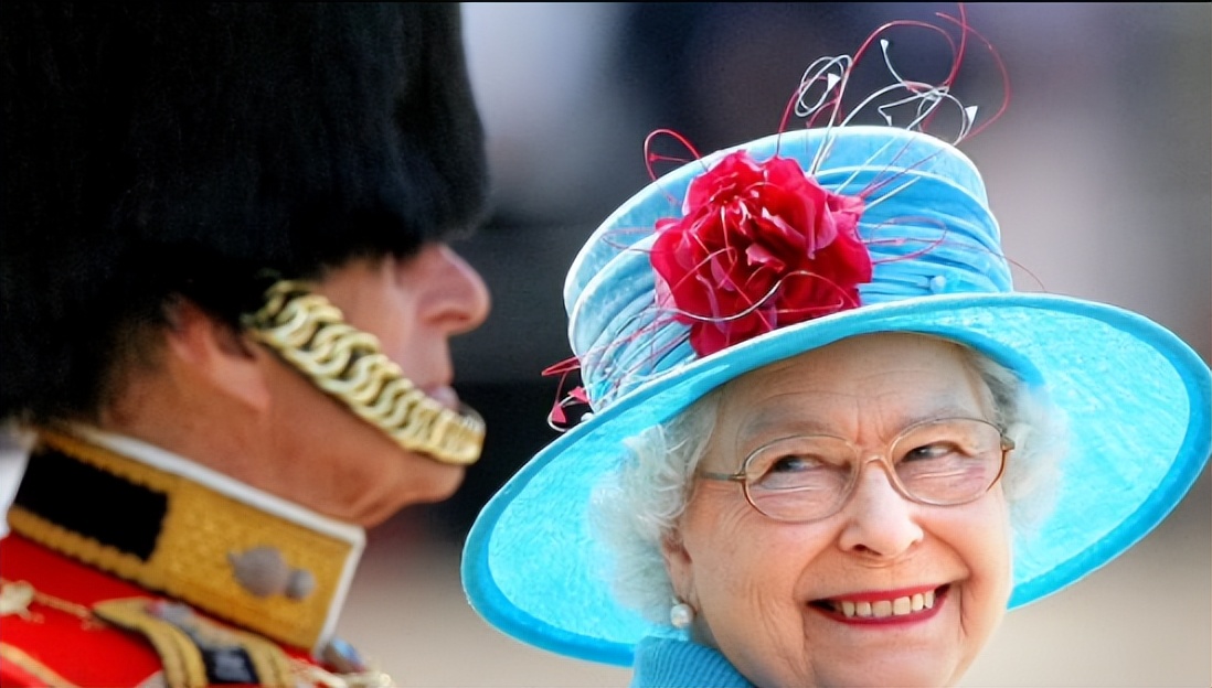 登基70周年！每年一张照片带你回顾女王的传奇人生