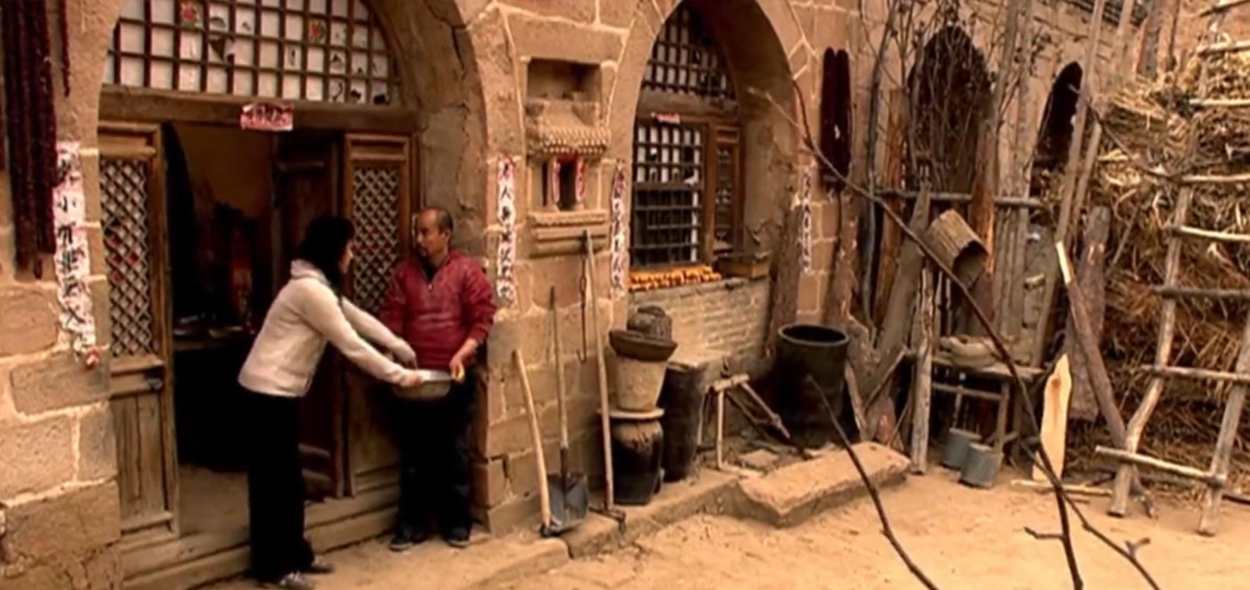 人性与欲望交织的*理片伦**，老光棍娶不起媳妇，心生恶念犯下大错