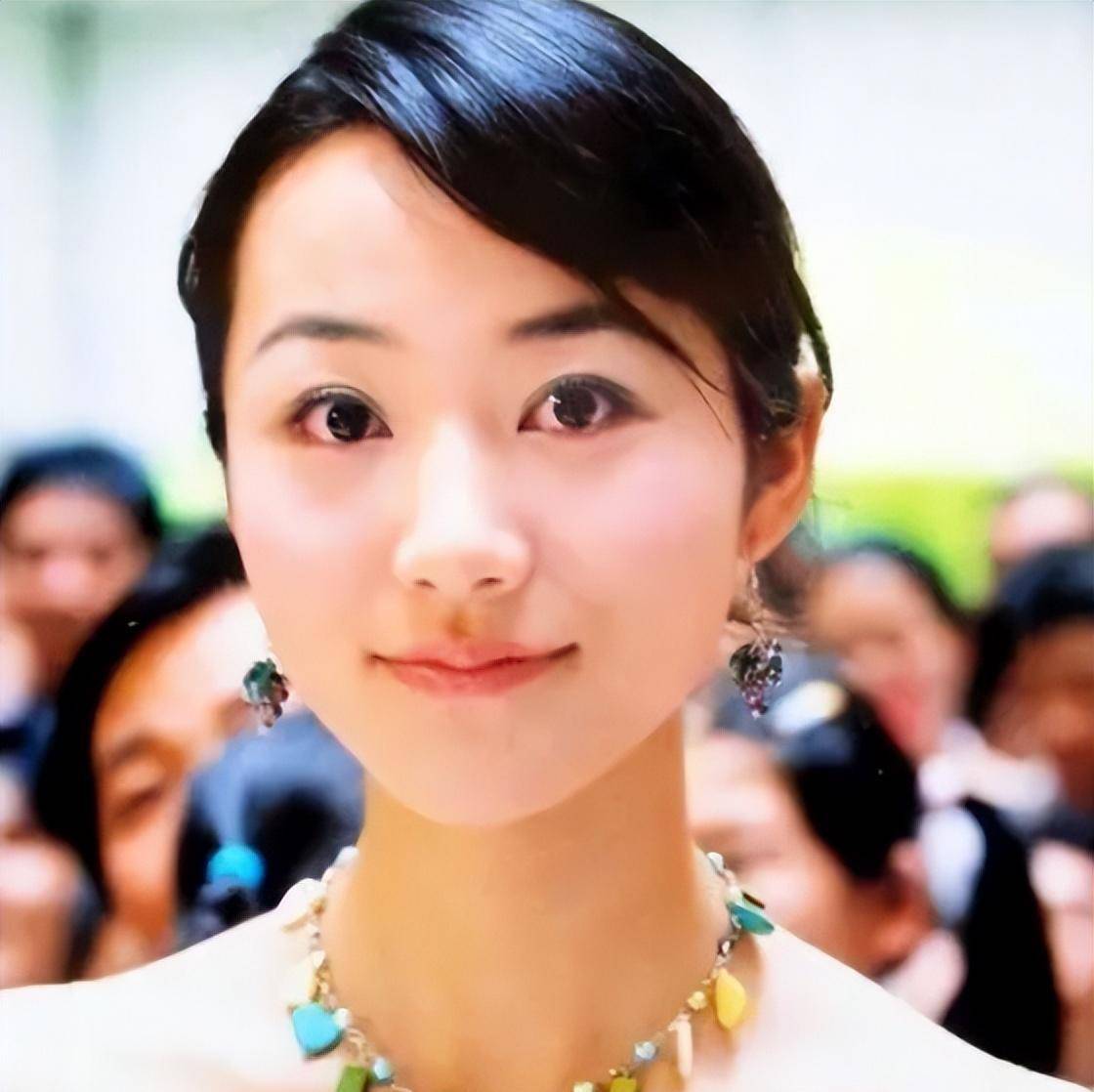 长得一脸福气的女明星,骨架大钻石脸的女明星有哪些