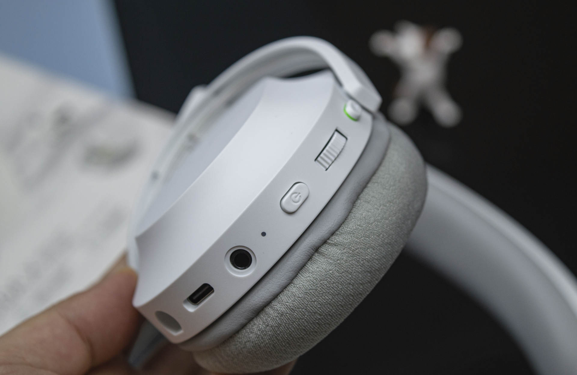 和雷蛇梭鱼x差不多的耳机,雷蛇游戏耳机梭鱼和黑鲨