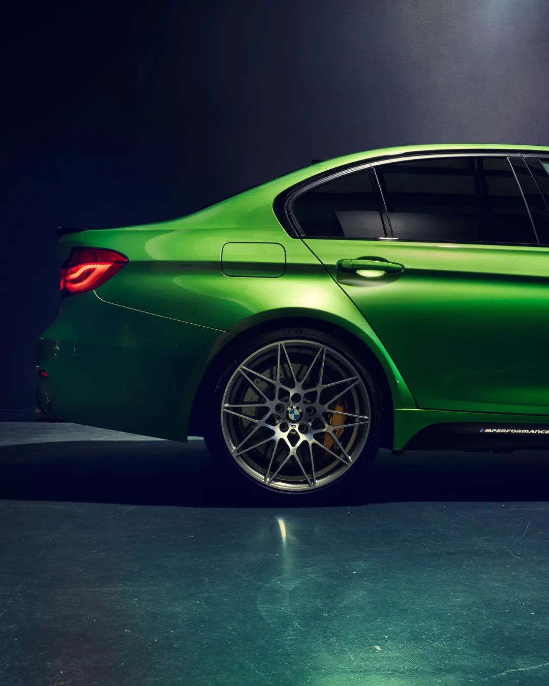 宝马油漆色号大全,宝马车漆颜色代码大全