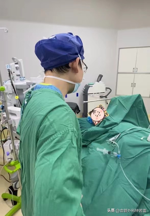 小腿青筋如果不是曲张怎么治疗,小腿蚯蚓状的静脉曲张怎么办