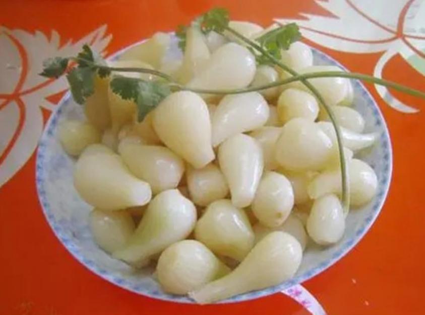 继承人继承遗产后出国被家人起诉,继承岳母上亿遗产法院判决