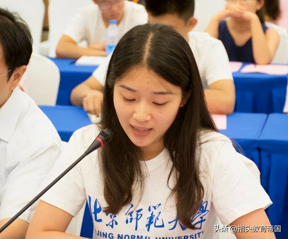 师范专业未来发展方向还好吗,师范专业不吃香了吗