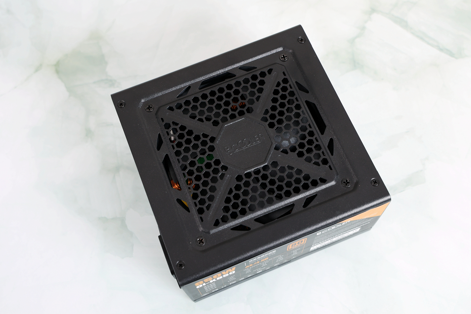 超频三gik850电源,七防芯超频三750w