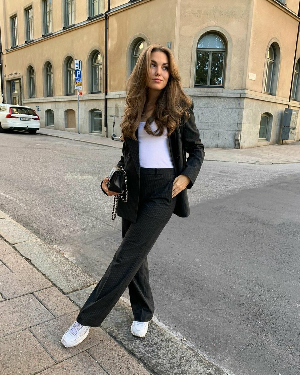 女士衣柜里必须要有的裤装,办公室衣服裤子推荐