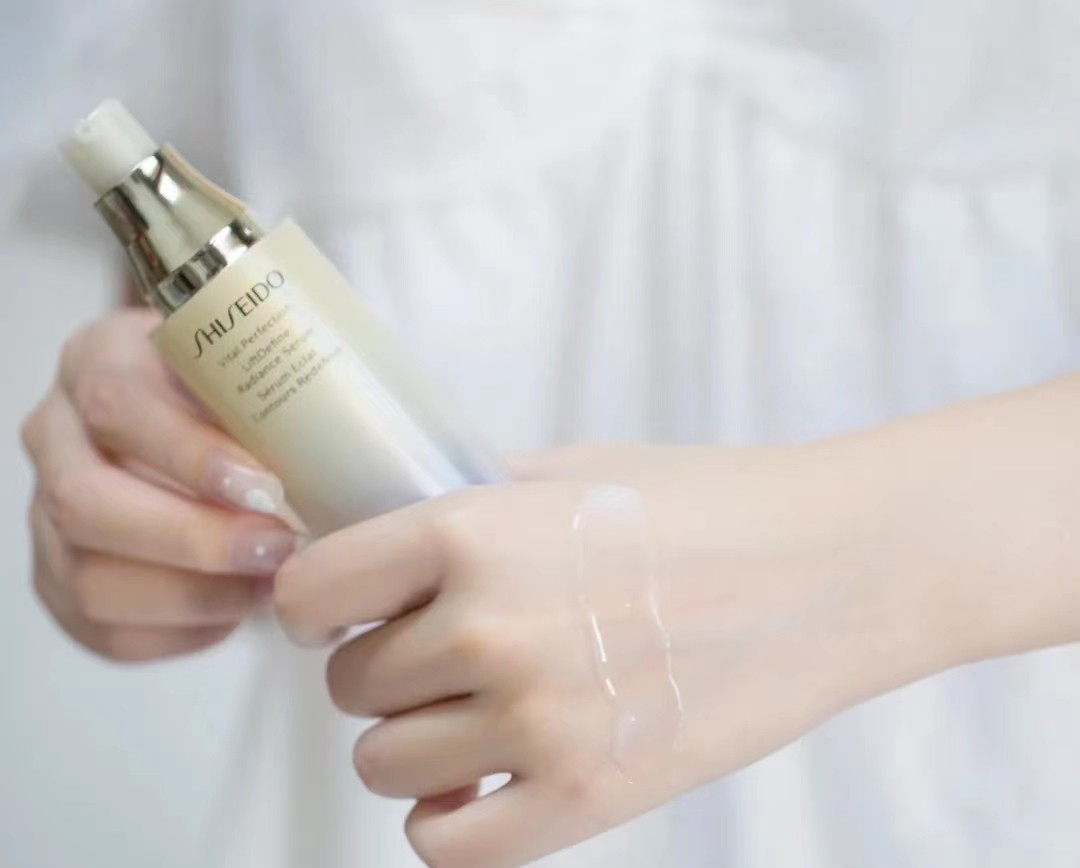 资生堂美白精华液效果怎么样,好用的美白精华液红黑榜