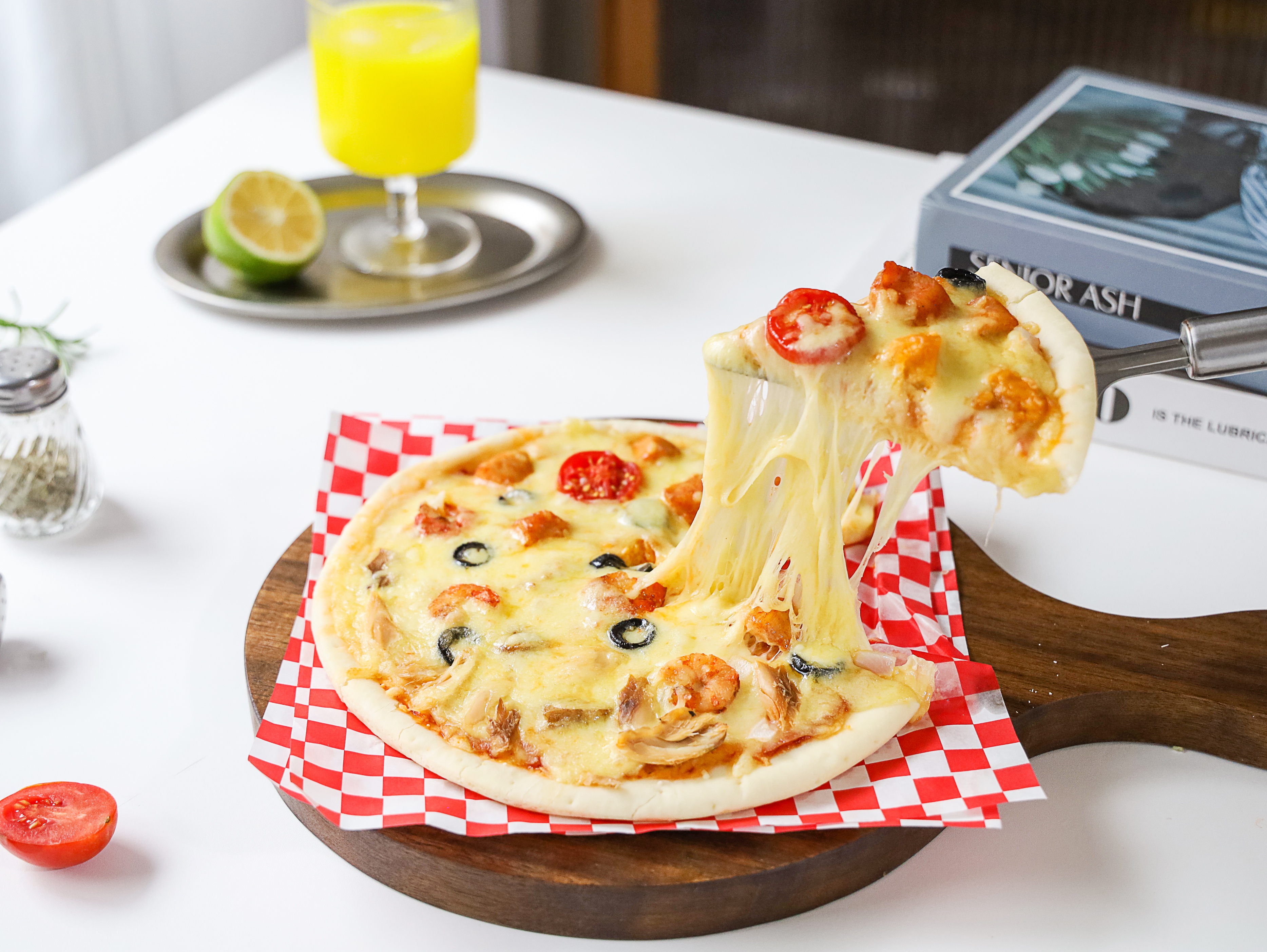 宅在家里必备的小零食推荐,宅家抖剧场必备零食原创视频