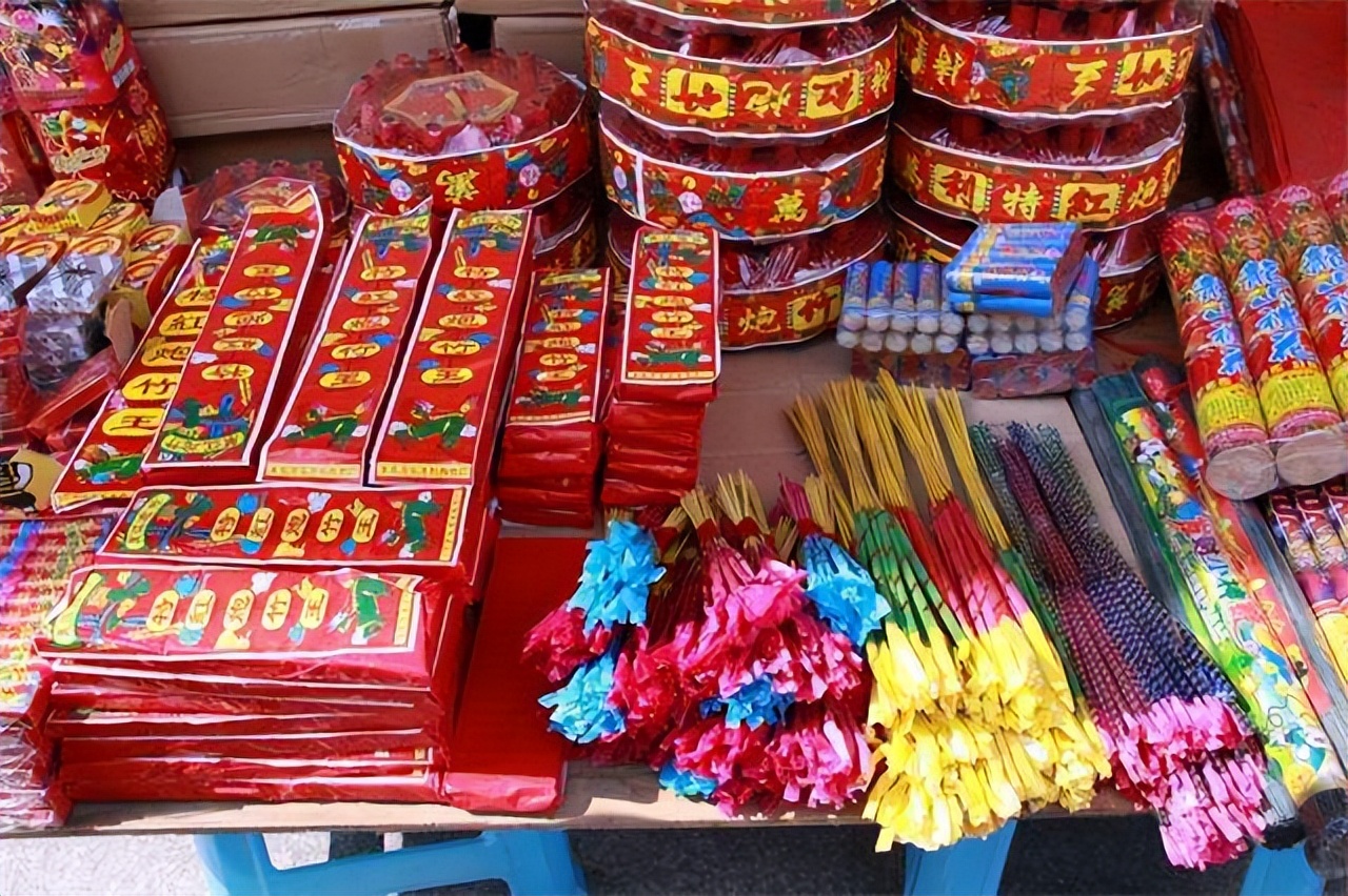 过年放炮仗盘点,过年放炮仗的习俗