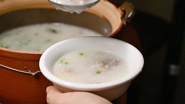 乌苏啤酒和蓝妹哪个好喝,和蓝妹啤酒同一档次的啤酒